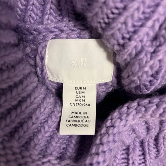 H&M Purple Knit Sweater - Picture 5 of 5